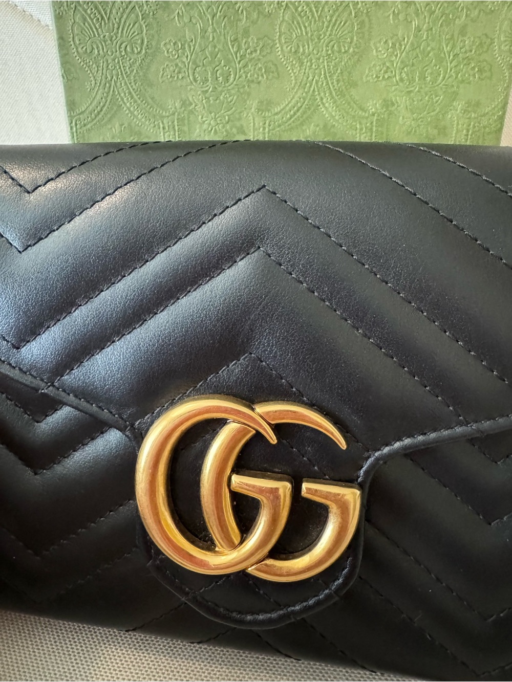 Gucci Black Chevron Marmont Crossbody Bag - Picture 7 of 16